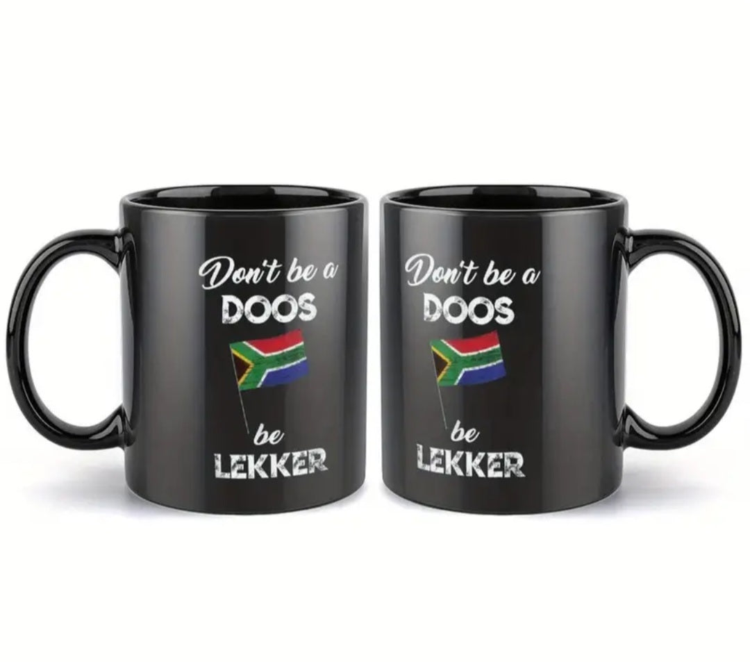 Don't Be A Doos Black 11oz Mug